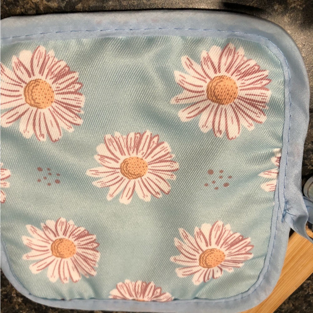 Daisy Baking Set 🌼 - Picture 2 of 5
